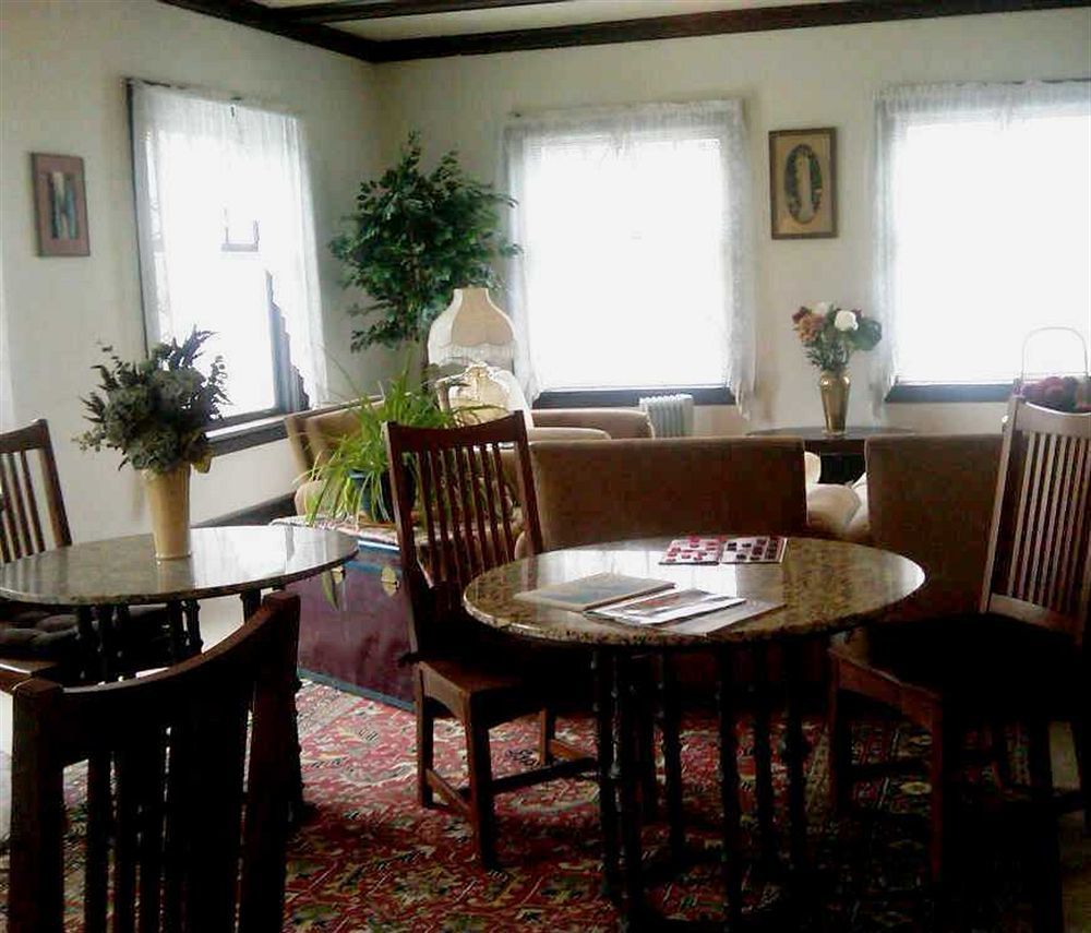 Riverside Hot Springs & - Adults Only Inn 3*